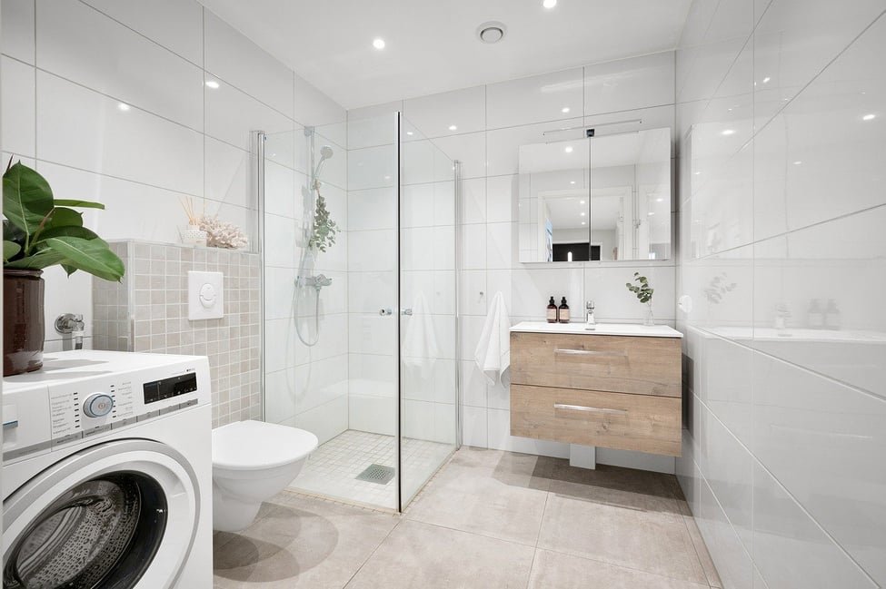Transform Your Bathroom to Increase Home Value in 2025