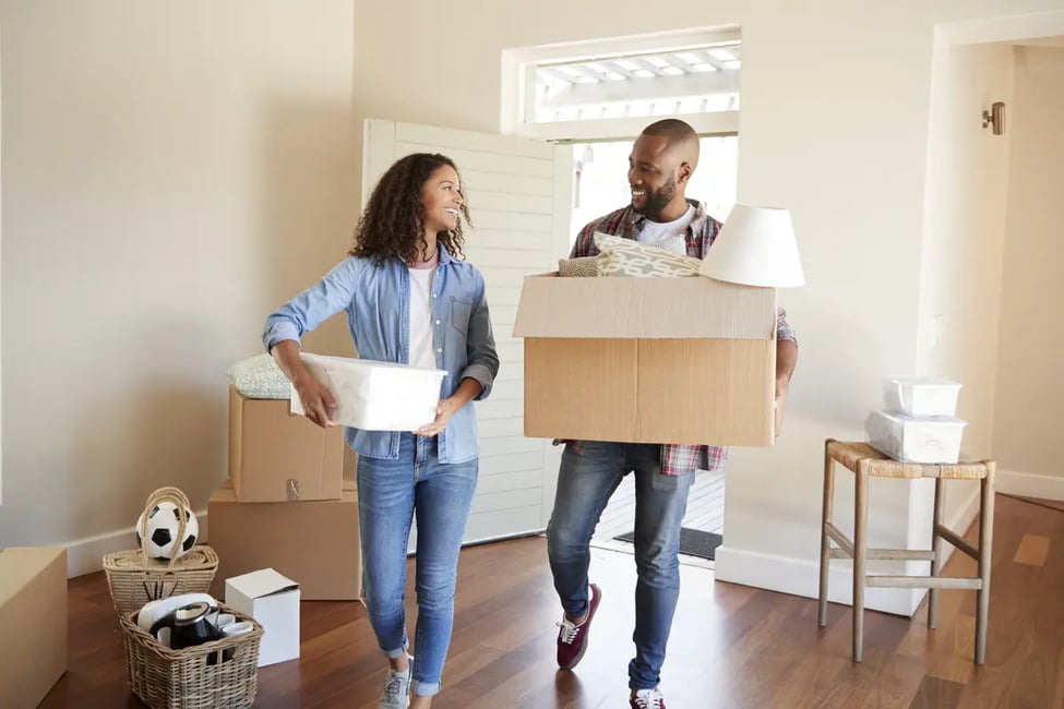 📦 Don't Pack These Last! What to Pack First When You're Moving