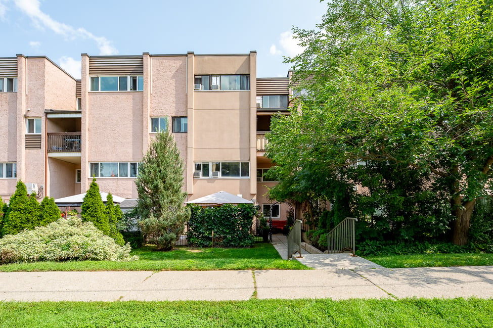 Coming Soon to Applewood Heights: Beautiful 3-Bedroom Townhome at 3060 Constitution Blvd