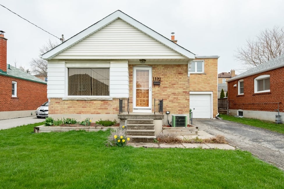 JUST LISTED - 117 N BONNINGTON AVENUE, SCARBOROUGH