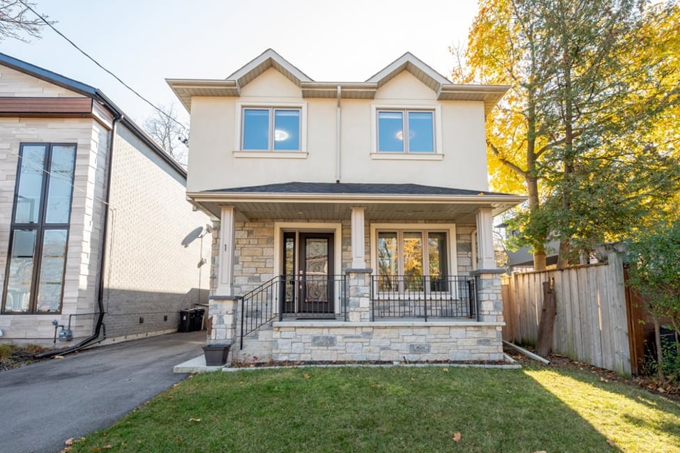 Just listed - 1 Ionson Boulevard, Toronto