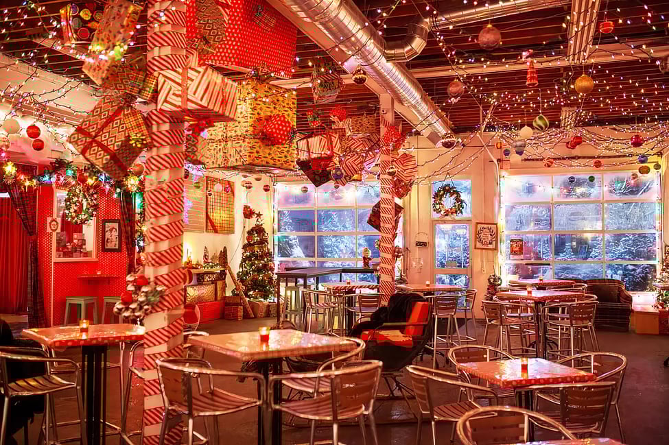 15 THINGS YOU MUST DO IN TORONTO BEFORE THE WINTER HOLIDAYS ARE OVER