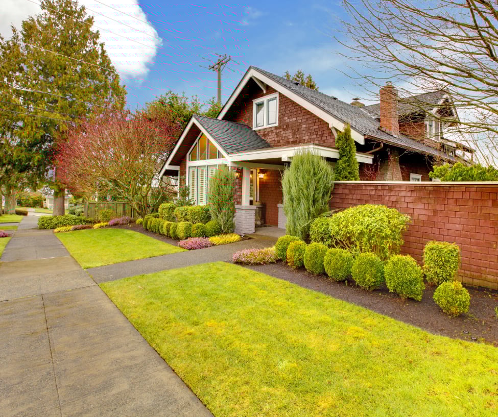 Real Estate Advice: "Spring Into Action: The Benefits of Selling Your Home in the Spring"