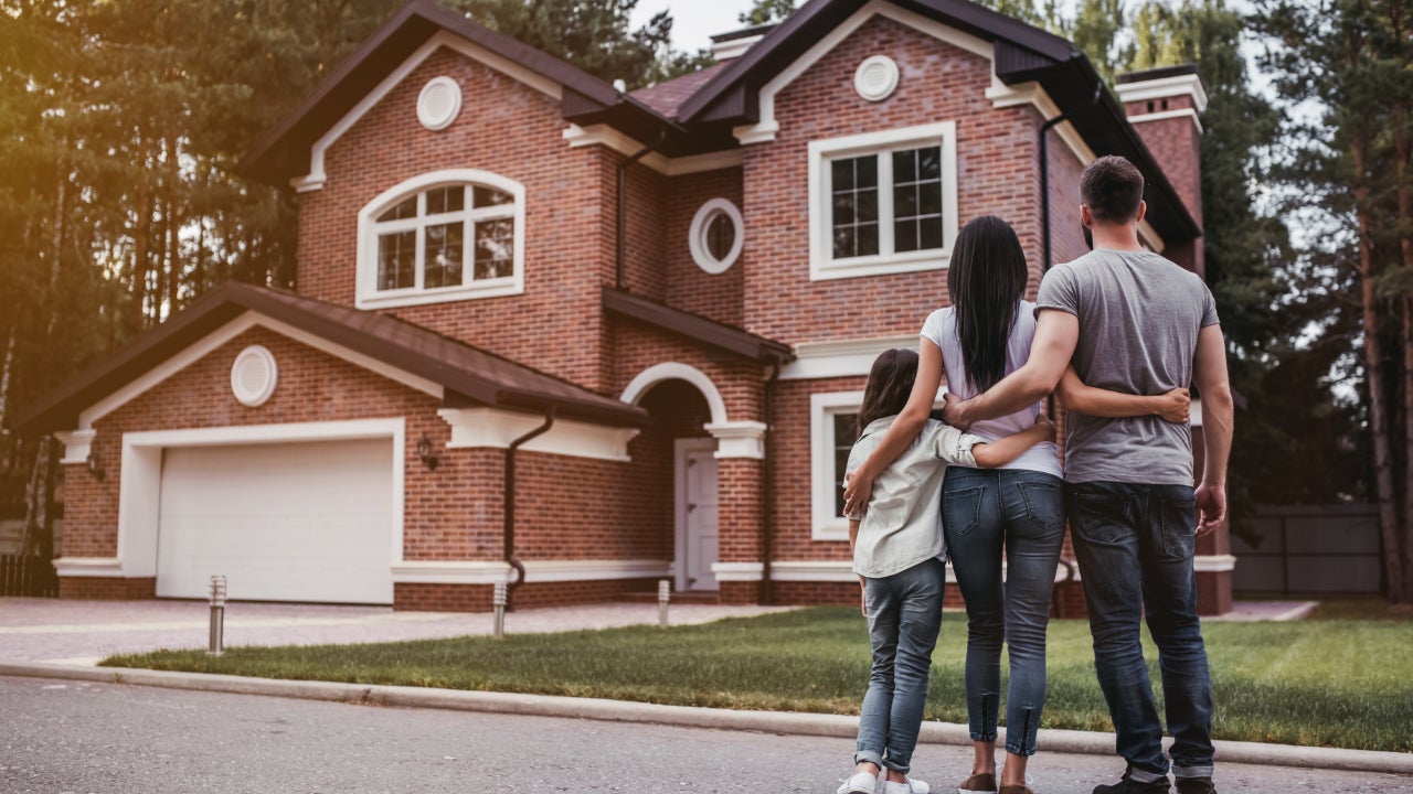 Estate home in Edmonton — Strathcona House