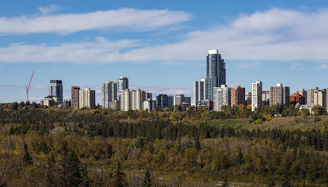 Downtown Edmonton condos and the buildings condo fees maintain