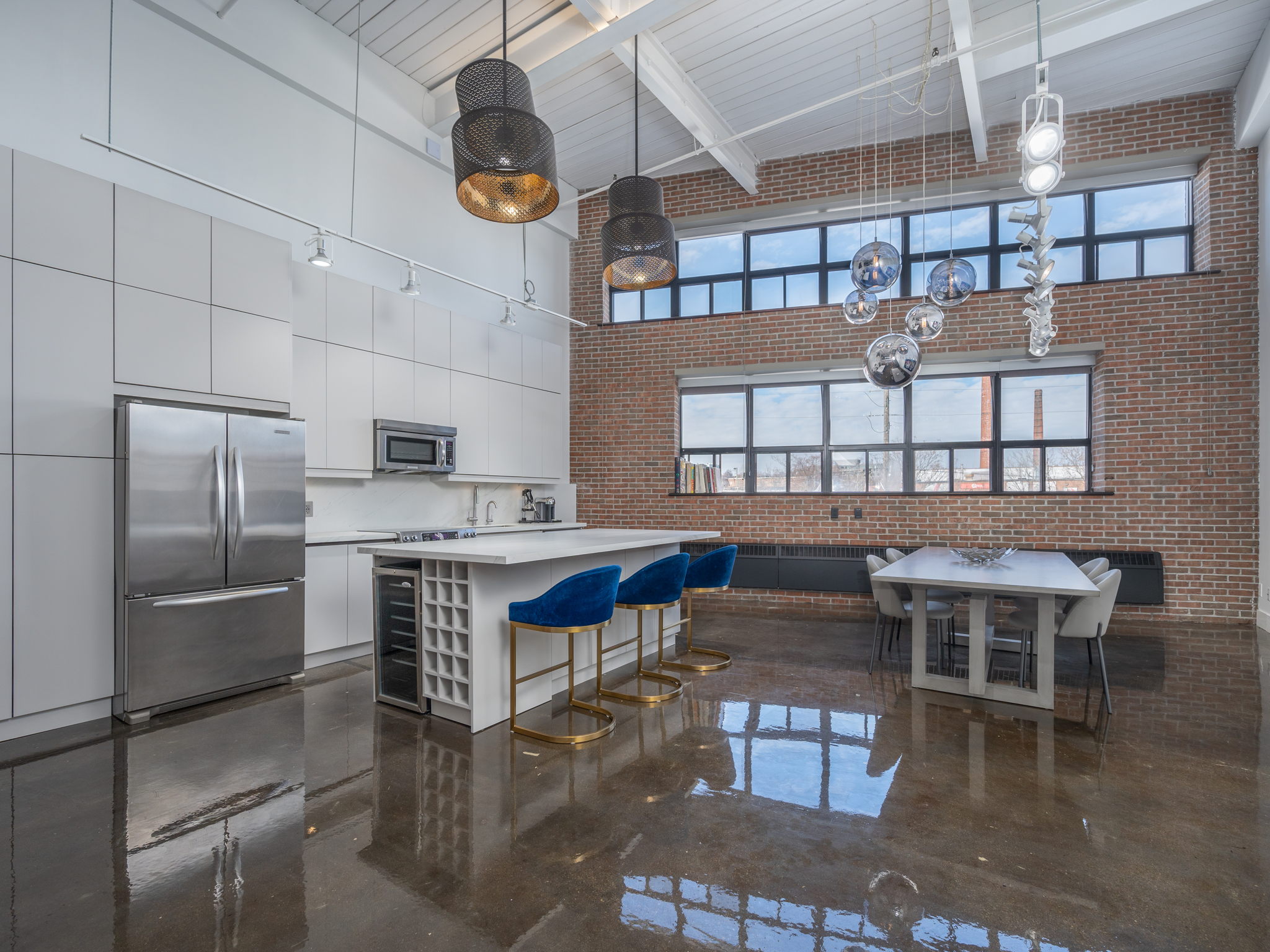 2-web-or-mls-228 - 1173 Dundas-2