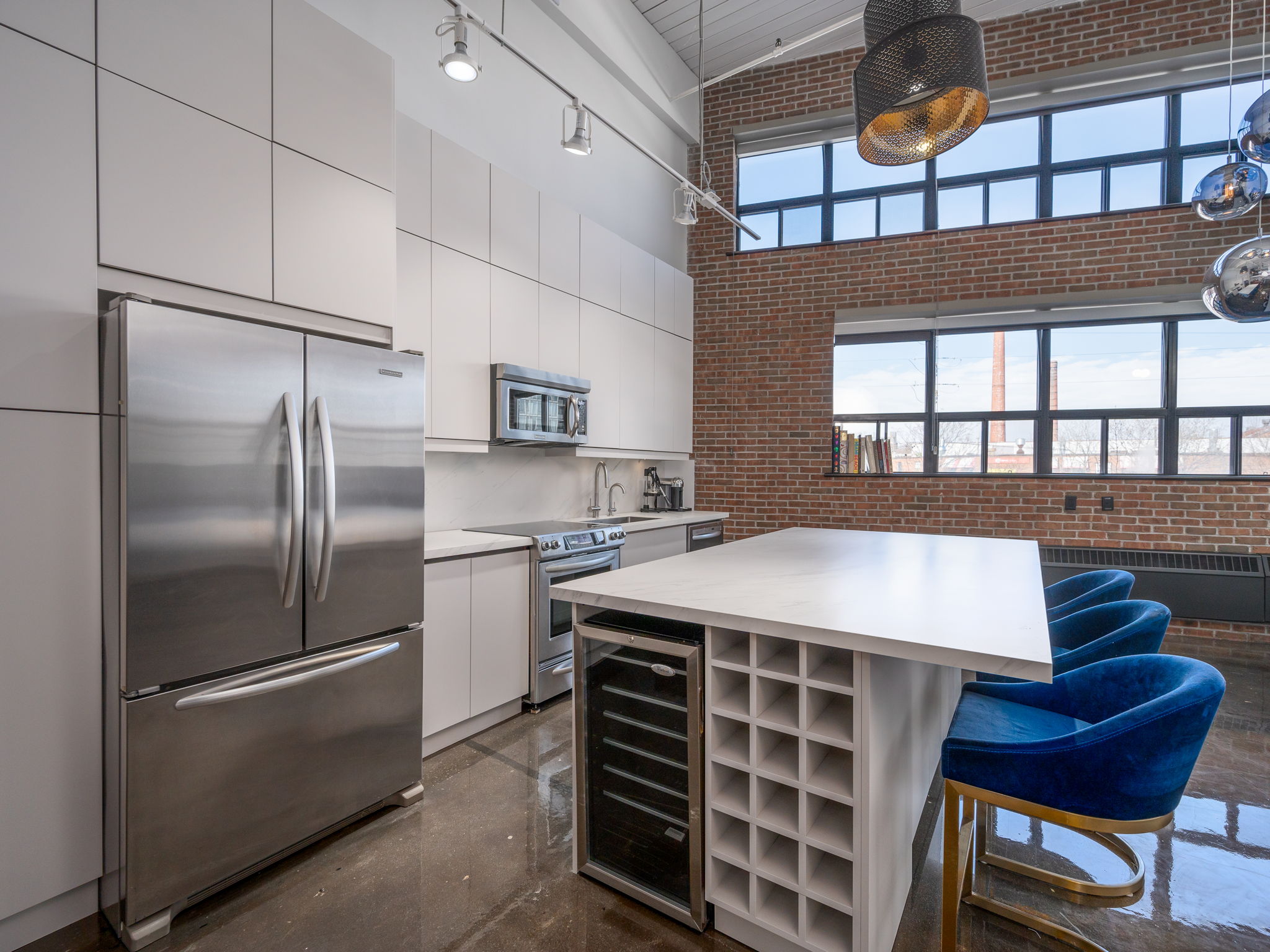 4-web-or-mls-228 - 1173 Dundas-4