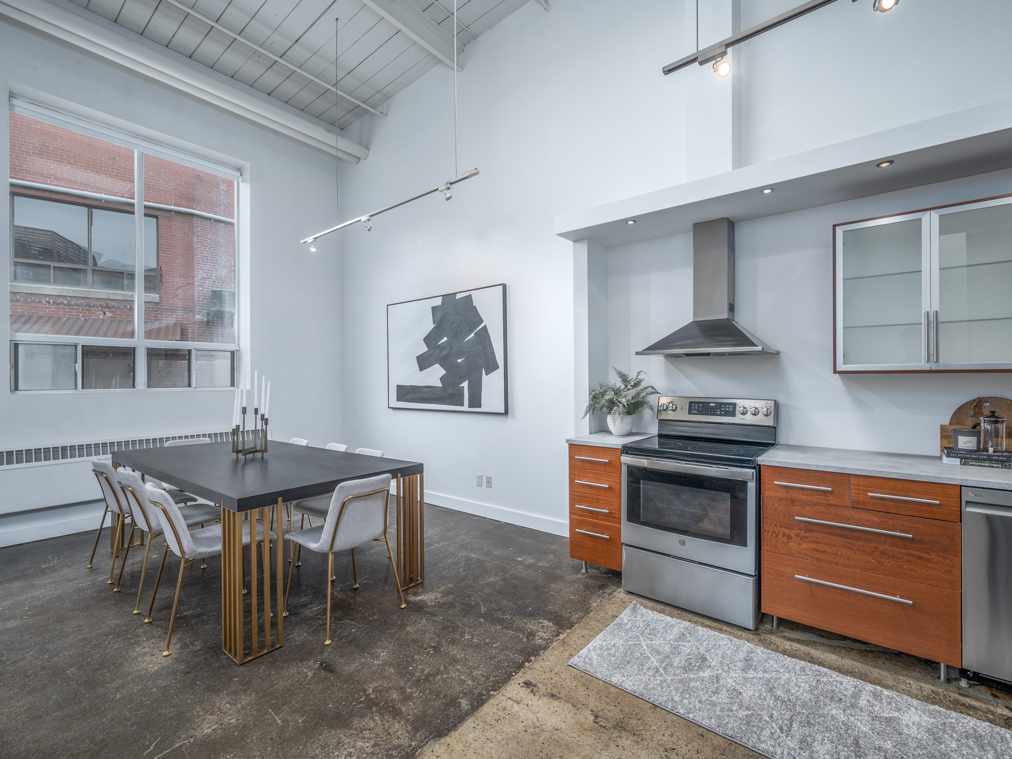 9-web-or-mls-109 - 326 Carlaw-9