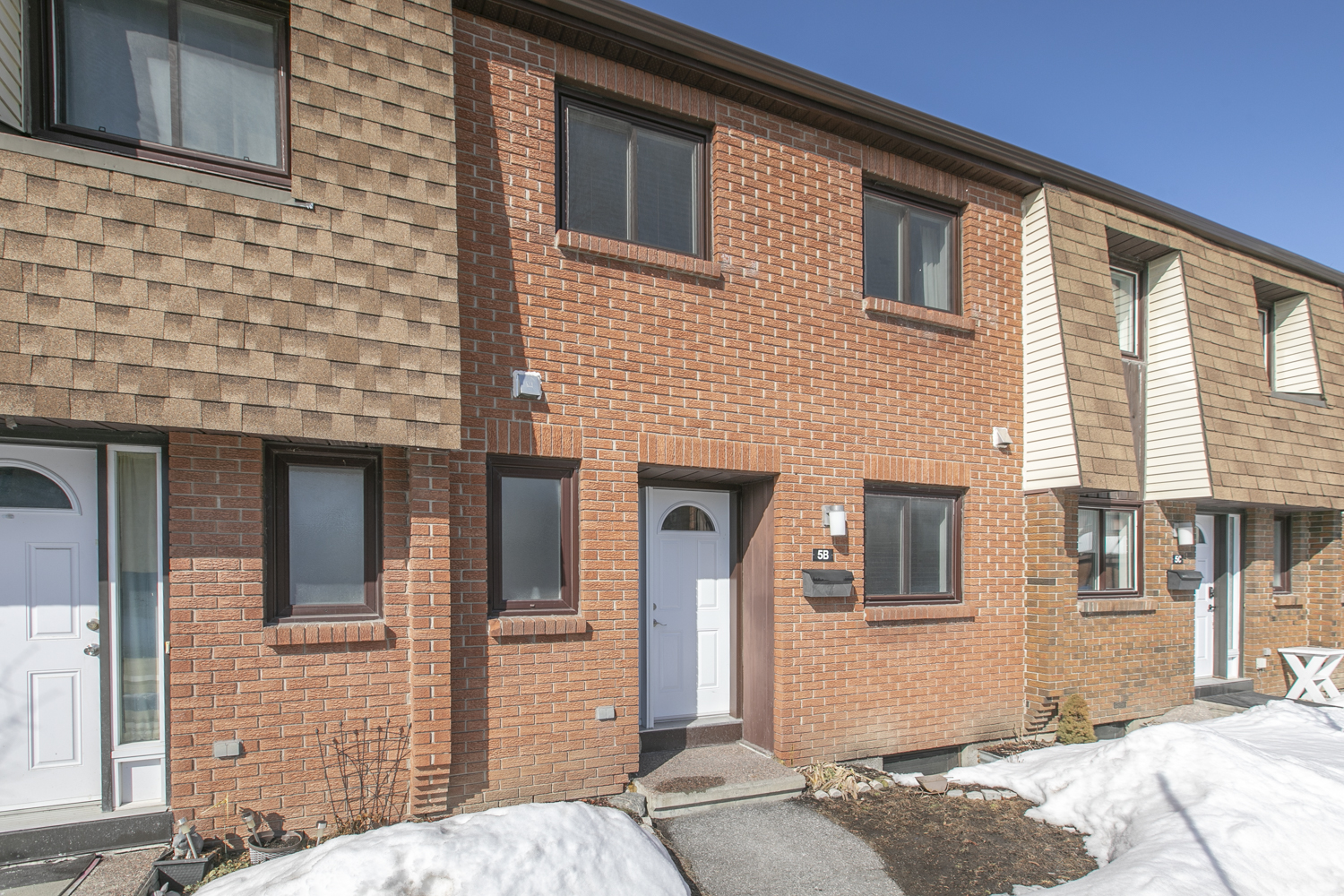 5B Woodvale Green