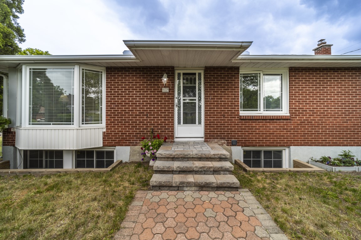 362 Spartan Avenue