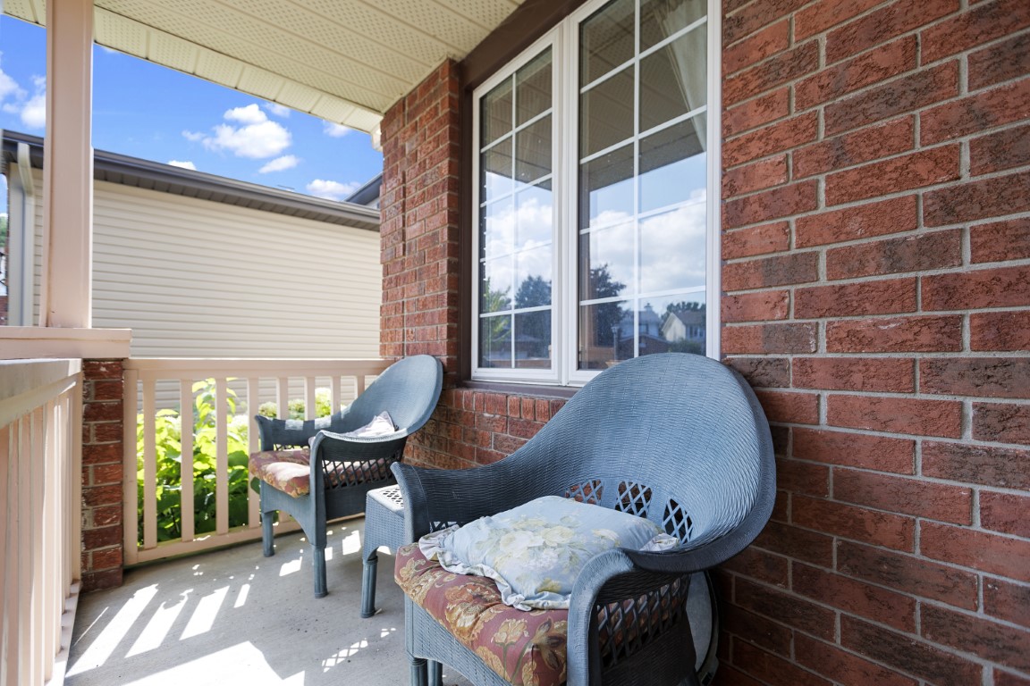 402 Place Pauline Charron