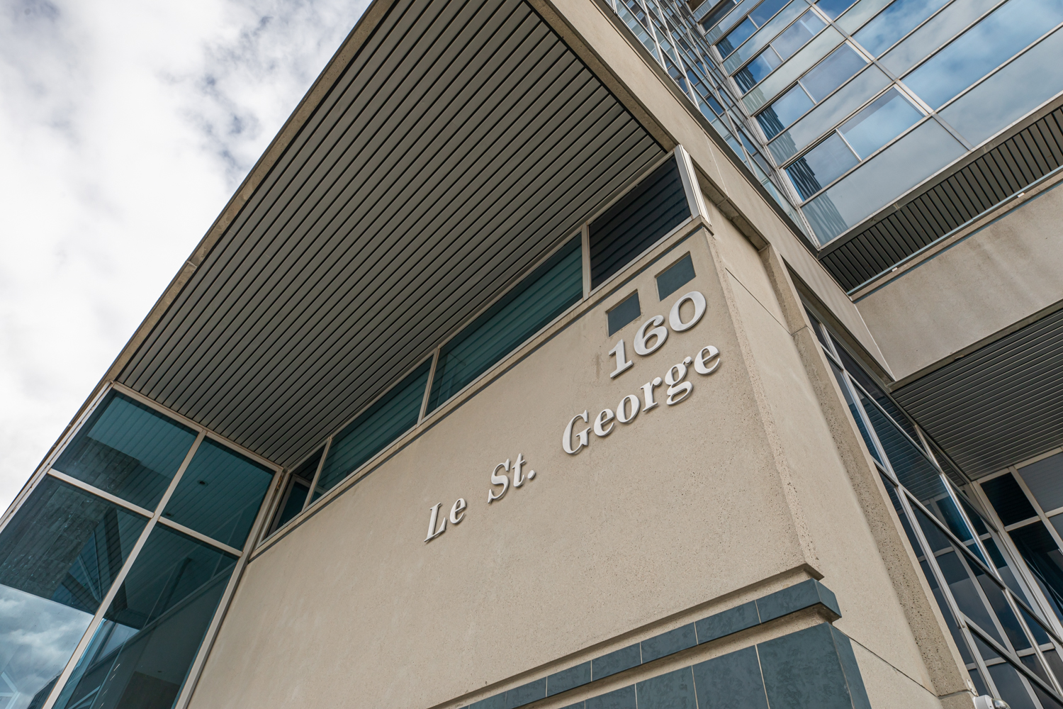 160 George Street #2504