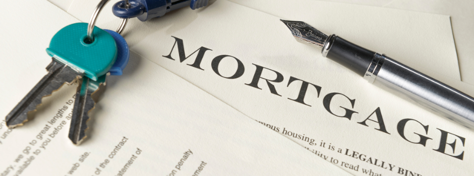 Mortgage broker and client reviewing pre-approval options in Ottawa
