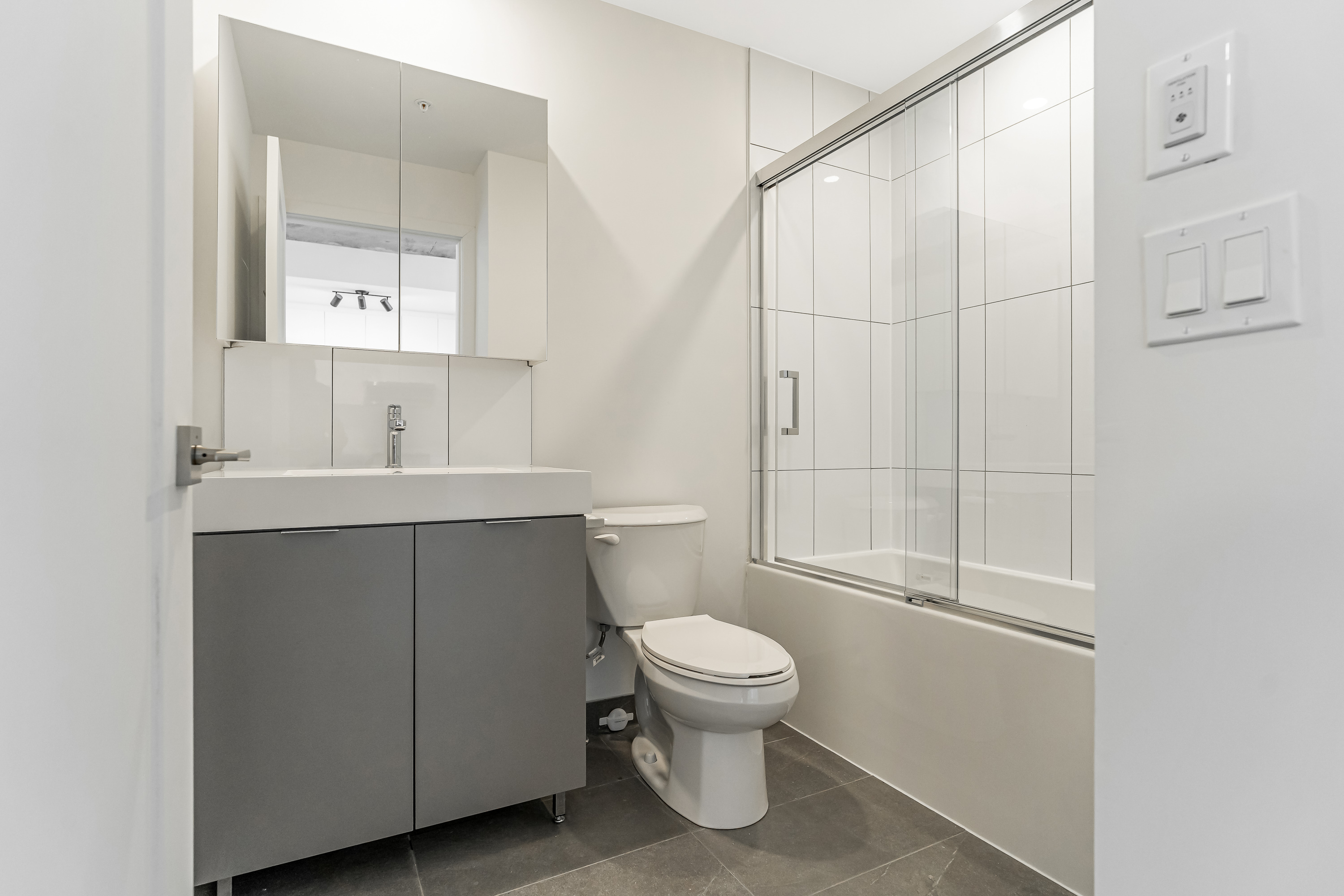 Suite interior