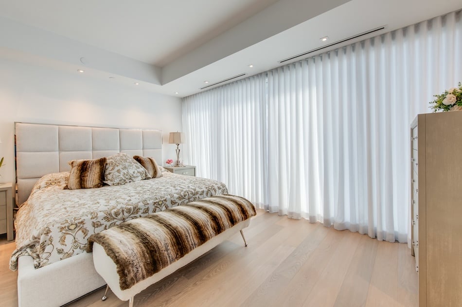 200 Cumberland St Unit 2703 Toronto Primary Bedroom Yorkville Luxury Condos