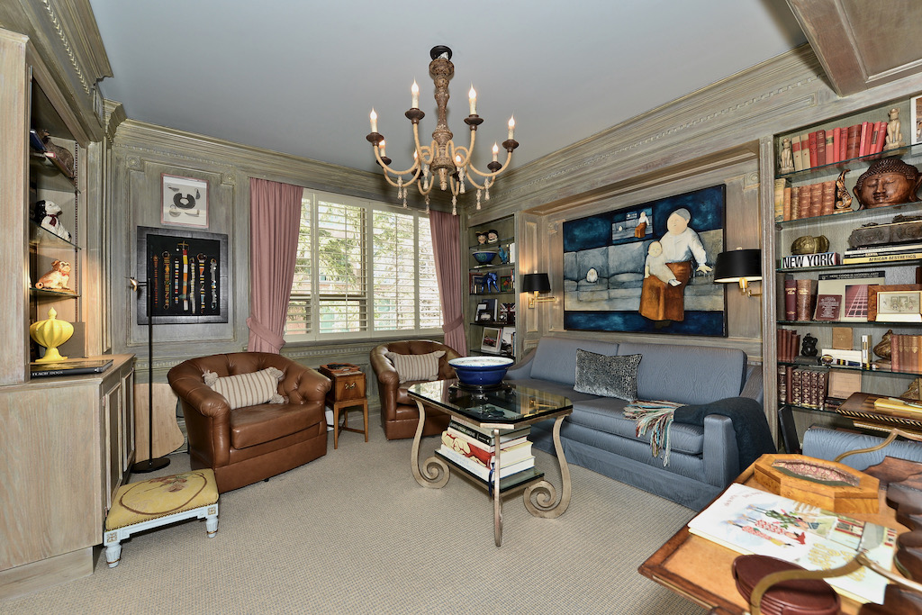 2 Lynwood Ave Toronto Luxury Condos For Sale Unit 401 Enclosed Library Home Office