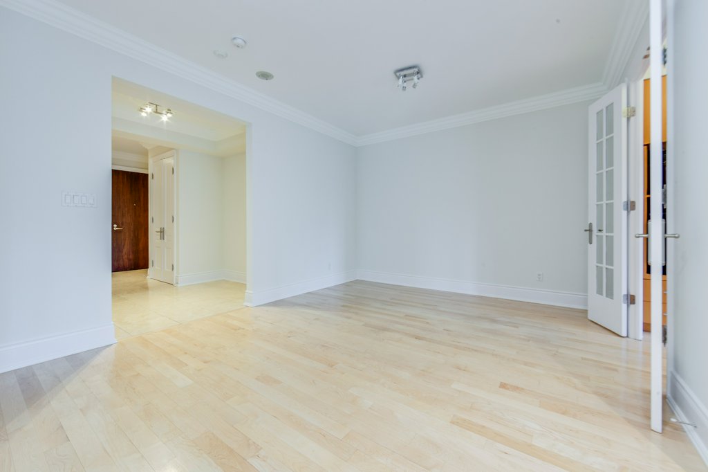 10 Bellair St Suite 903 Toronto Dining Room Yorkville Condos 10 Bellair St Suite 903 Toronto Dining Room Yorkville Condos
