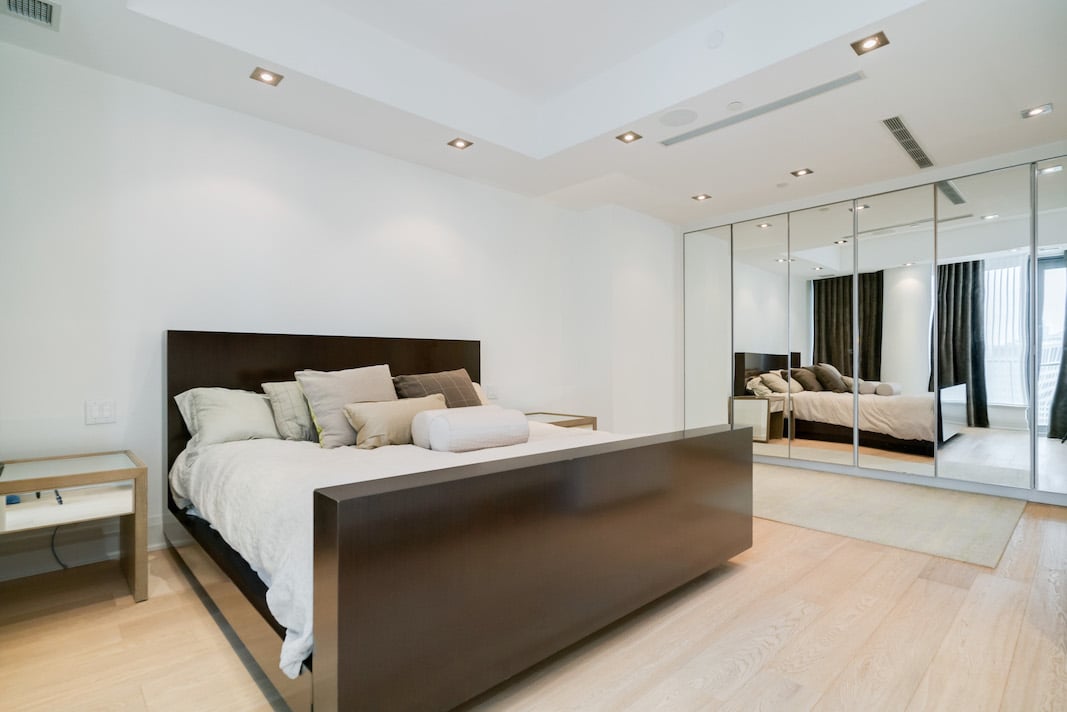 77 Charles St West Toronto Suite 1402 Primary Bedroom Yorkville Luxury Condos