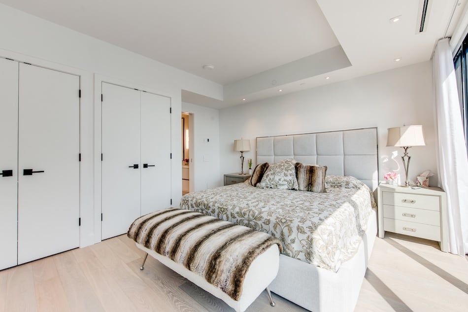 200 Cumberland St Unit 2703 Toronto Primary Bedroom Yorkville Luxury Condos
