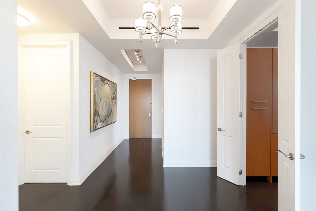 1 Bedford Rd Toronto Yorkville Luxury Condos For Sale Unit 2503 Foyer Victoria Boscariol Chestnut Park Real Estate 1 Bedford Rd Toronto Yorkville Luxury Condos For Sale Unit 2503 Foyer