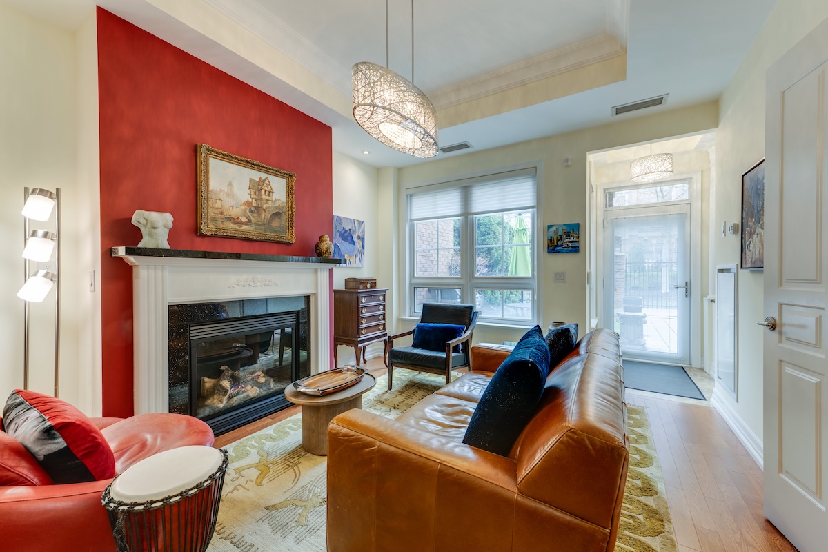 21 Burkebrook Pl Townhouse 20 Living Room Toronto Kilgour Condos 21 Burkebrook Place Townhouse 20 Living Room Toronto Kilgour Estate Condos