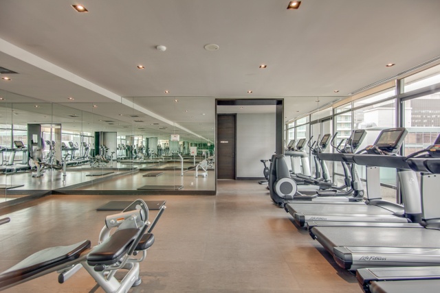 18 Yorkville Ave Fitness Facilities Toronto Annex Condos