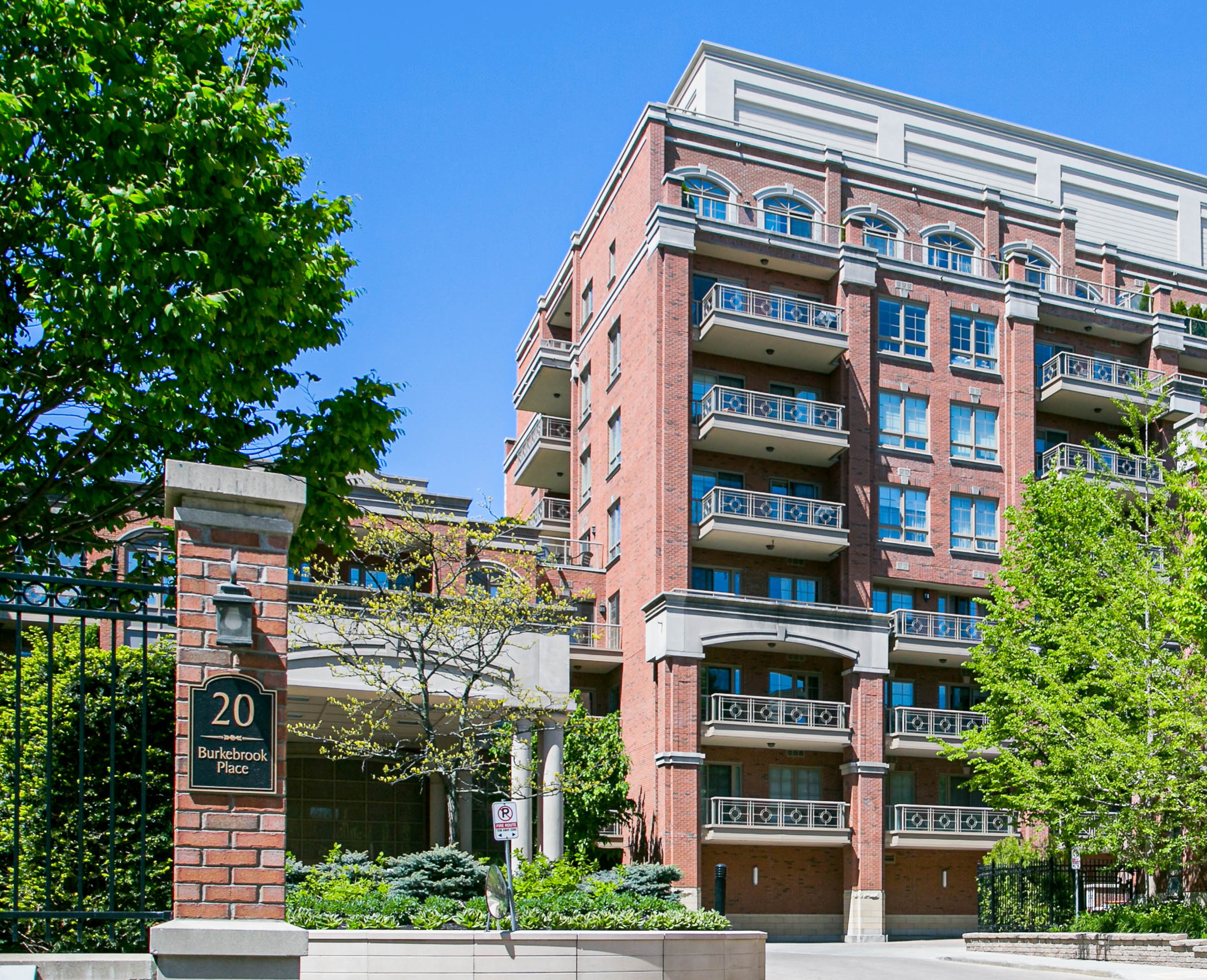 Kilgour Estate 20 Burkebrook Place Toronto Entrance Sunnybrook Condos