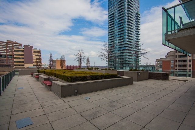 18 Yorkville Condos Toronto Roof Top Terrace