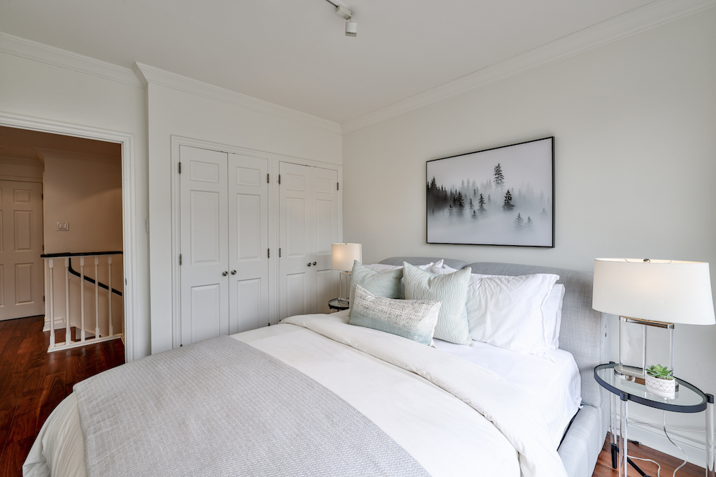 18A Hazelton Ave Suite 408 2nd Bedroom Toronto Yorkville Condos 18A Hazelton Ave Suite 408 2nd Bedroom Toronto Yorkville Condos