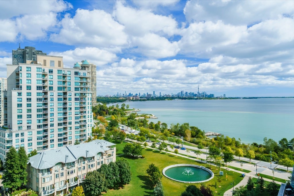 2119 Lake Shore Blvd West 1204 Toronto Waterfront Condo South Facing View Of Skyline From 800 Sq Ft Terrace