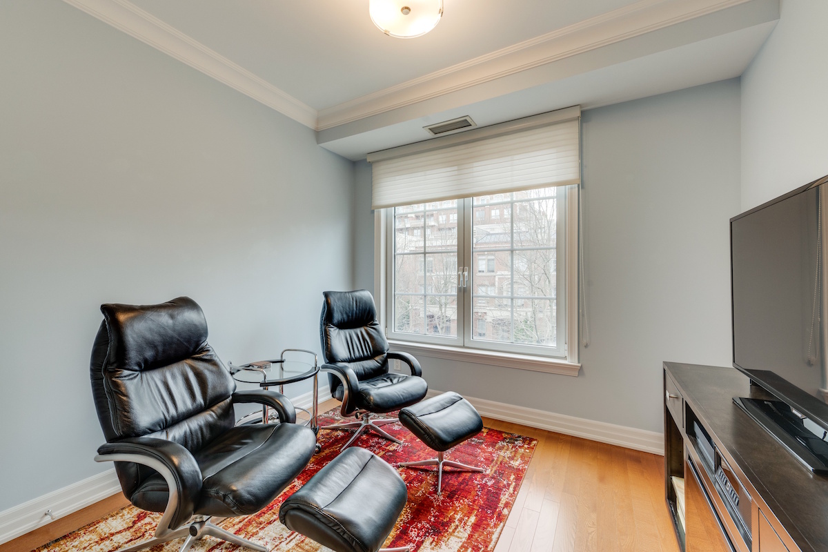 3rd Bedroom features a closet with integrated workspace, easily converted back to a full wardrobe closet 21 Burkebrook Pl Townhouse 20 Toronto Condos Kilgour Estate 3rd Bedroom