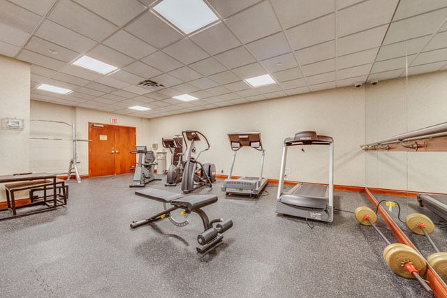 The Ramsden Condos Gym 980 Yonge St Rosedale Yorkville Toronto 