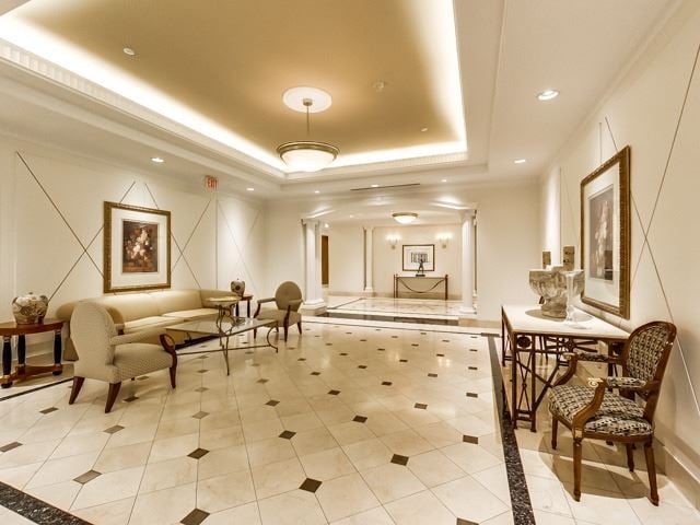 980 Yonge St Toronto The Ramsden Condos Lobby Yorkville Annex Rosedale 