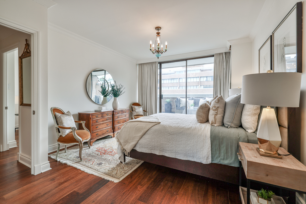 Yorkville Condos For Sale 18A Hazelton Ave Suite 408 Toronto Primary Bedroom Yorkville Condos For Sale 18A Hazelton Ave Suite 408 Toronto Primary BedroomYorkville Condos For Sale 18A Hazelton Ave Suite 408 Toronto Primary Bedroom