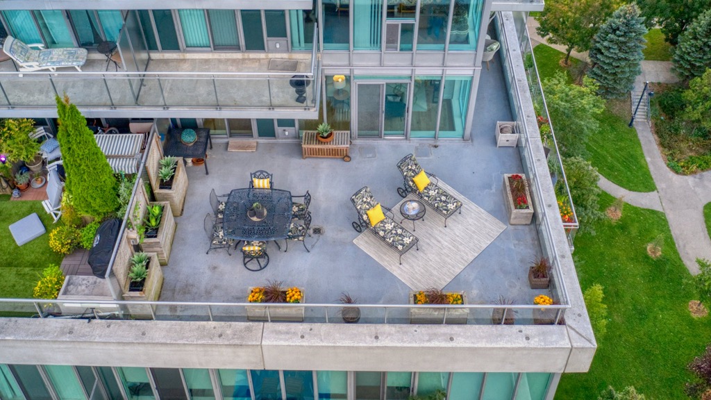 2119 Lake Shore Blvd West Toronto Suite 1204 Luxury Waterfront Condo For Sale With Large South Facing Terrace