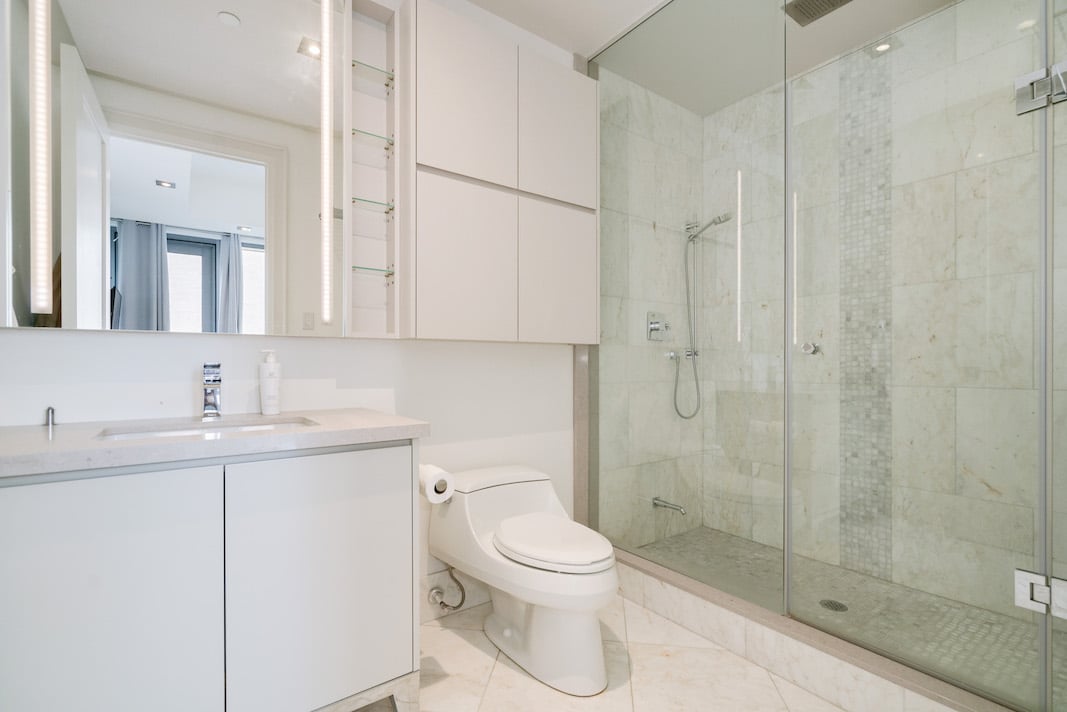 77 Charles St West Unit 1402 Second Bedroom Ensuite Bath Yorkville Toronto Condos