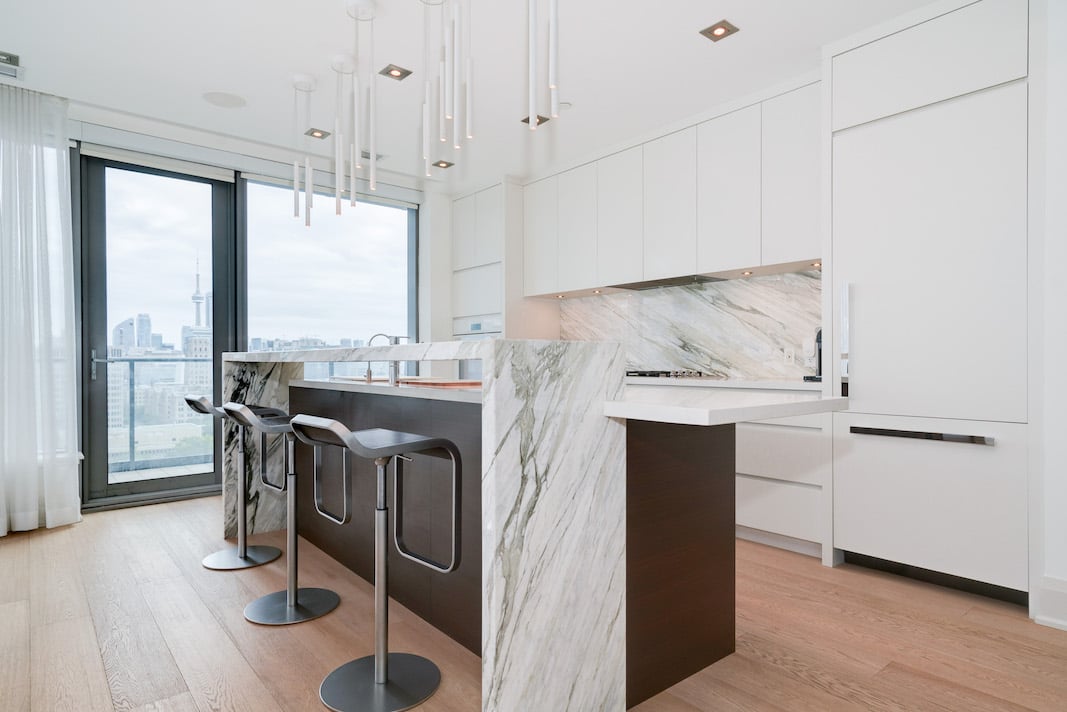 77 Charles St West Toronto Yorkville Luxury Condos Suite 1402 Kitchen