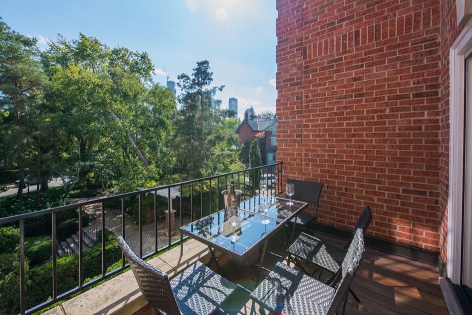 94 Crescent Rd Toronto Rosedale Townhouse Condos South-Facing Balcony