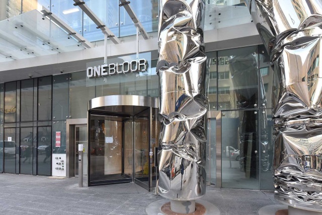 1 Bloor St East Toronto Entrance Yorkville Condos 