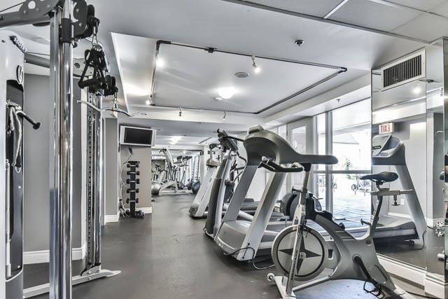 80 Cumberland St Toronto Condos Gym Yorkville Annex 