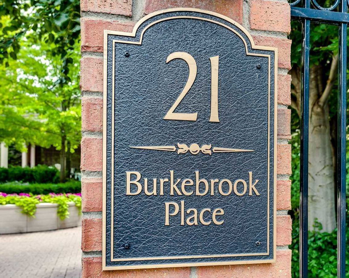 Kilgour Estate Phase 2 Condos 21 Burkebrook Place Toronto Entrance Sunnybrook