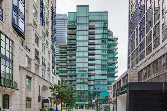 77 Charles St West At St Thomas Toronto Yorkville Bloor Bay St Corridor Luxury Condos 