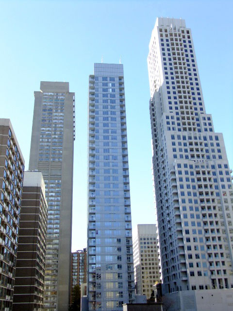 21 Balmuto Street Condominiums Crystal Blu Yorkville Toronto Victoria Boscariol Chestnut Park Real Estate 21 Balmuto St Condos Crystal Blu Yorkville Toronto Bay Street Corridor