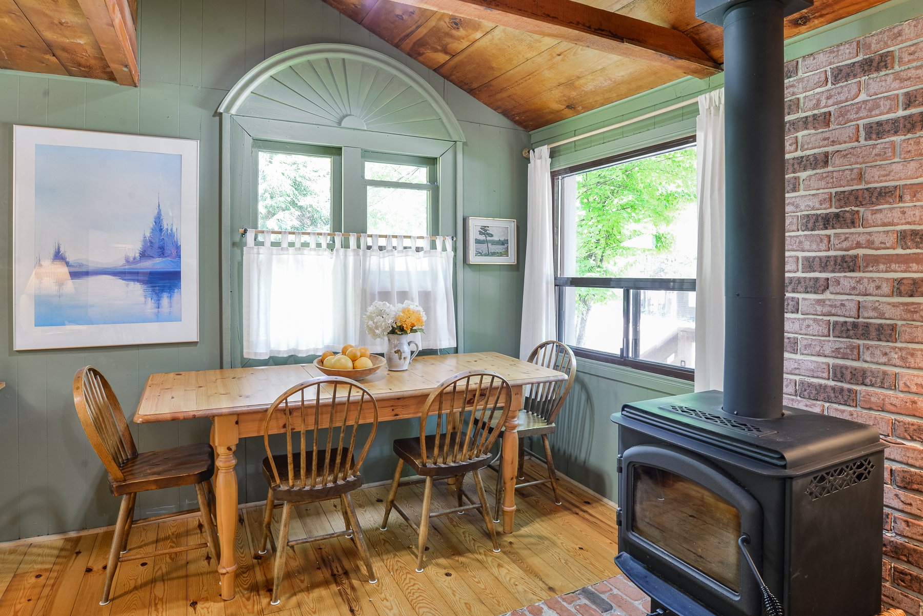 Dining Room 1326 Port Cunnington Rd Lake Of Bays Muskoka Dining Room