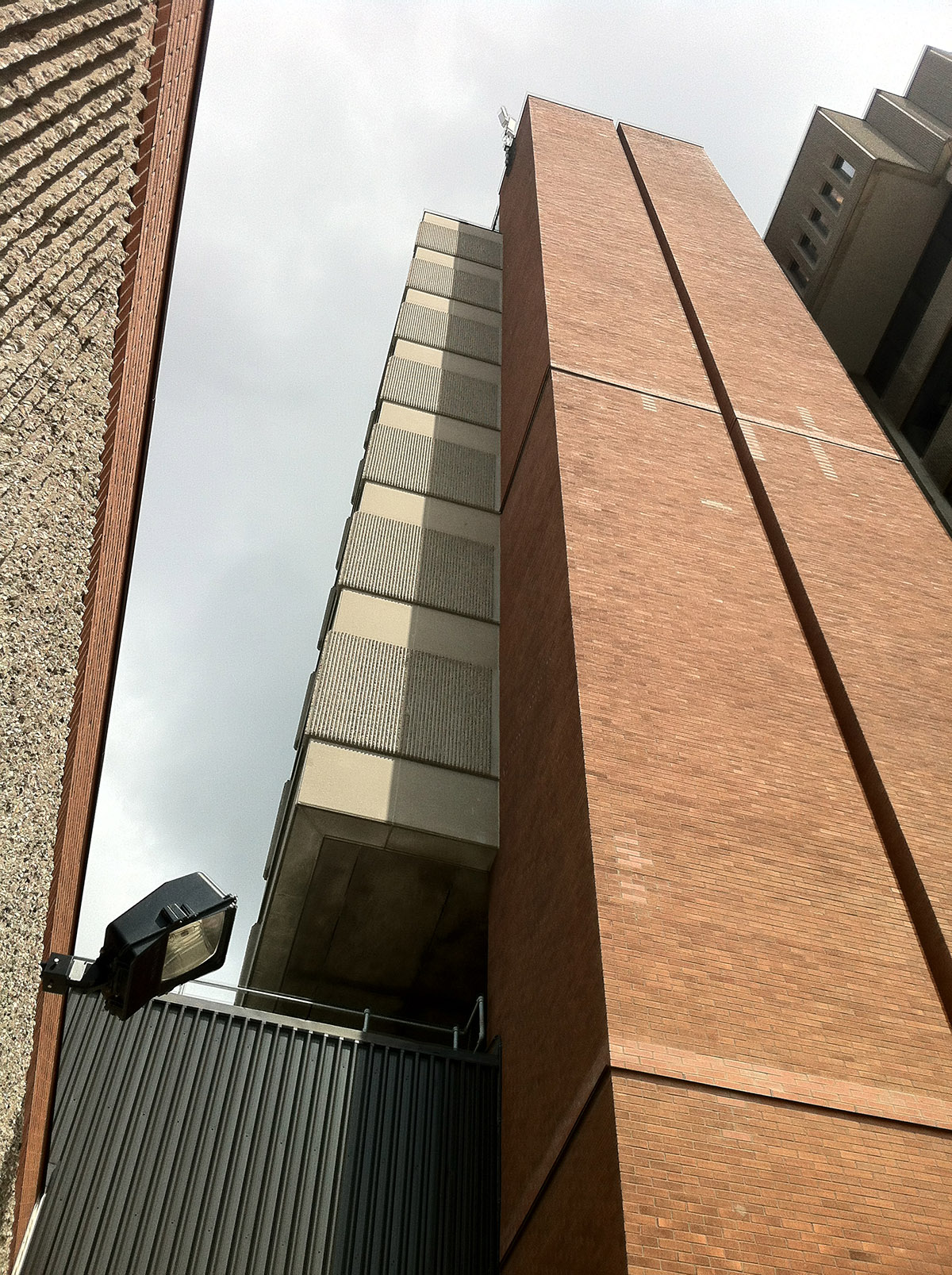 Oshawa City Hall - Top floors brick replacement