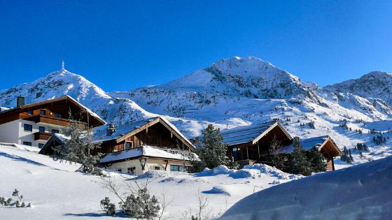 Chalets, Blue Mountain, Collingwood