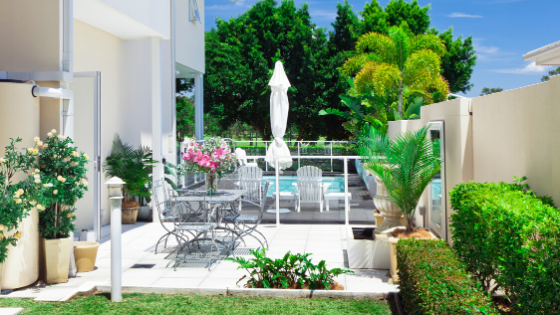 clean patios, backyards