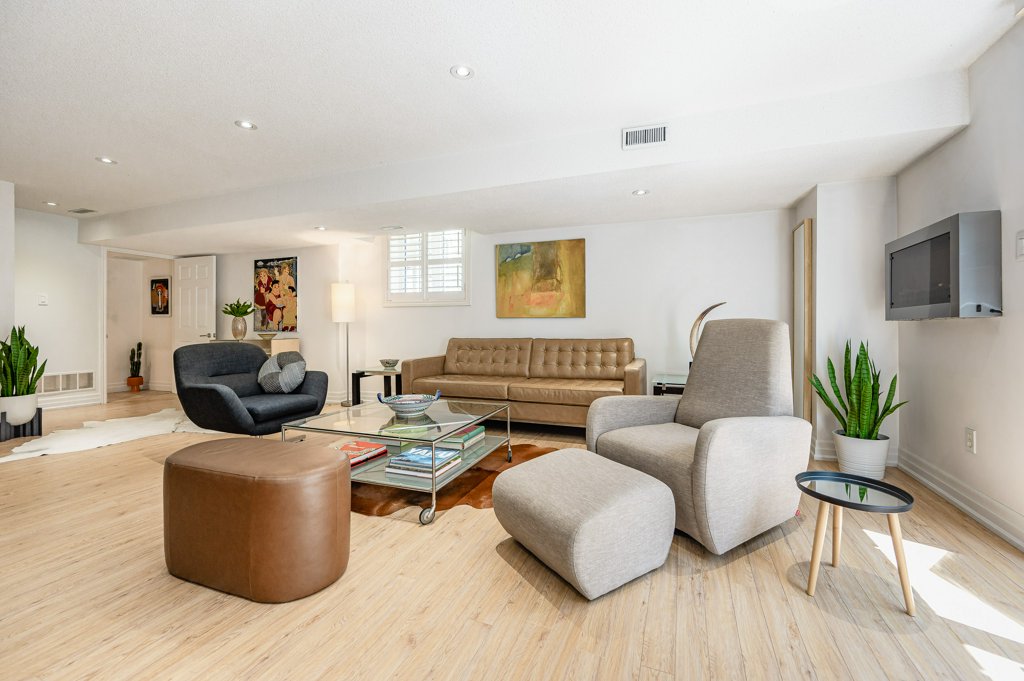 FOR SALE: 1169 Dorval Drive, Unit 71, Oakville