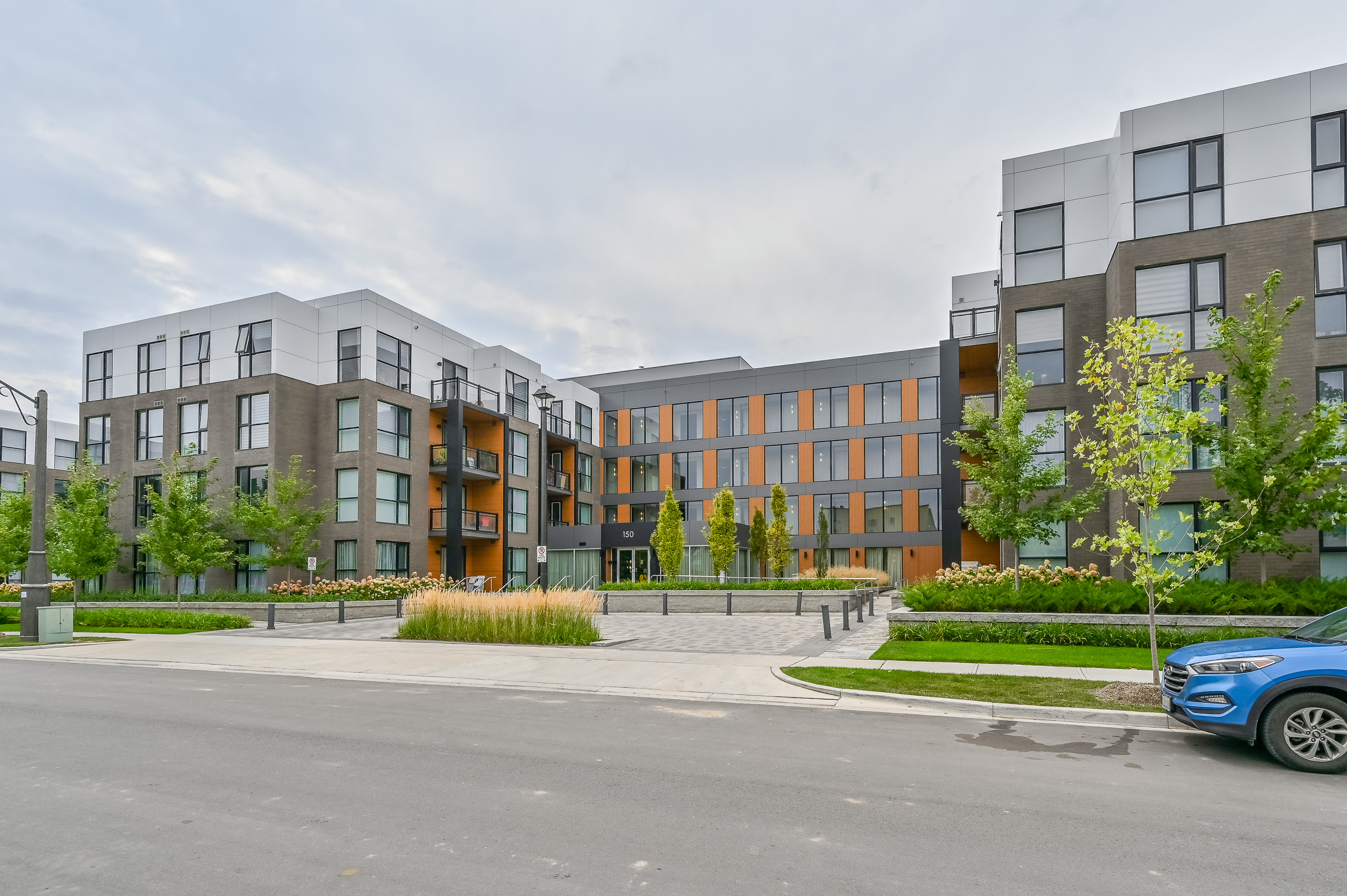010 -211-150 Sabina Dr   002-Image-12