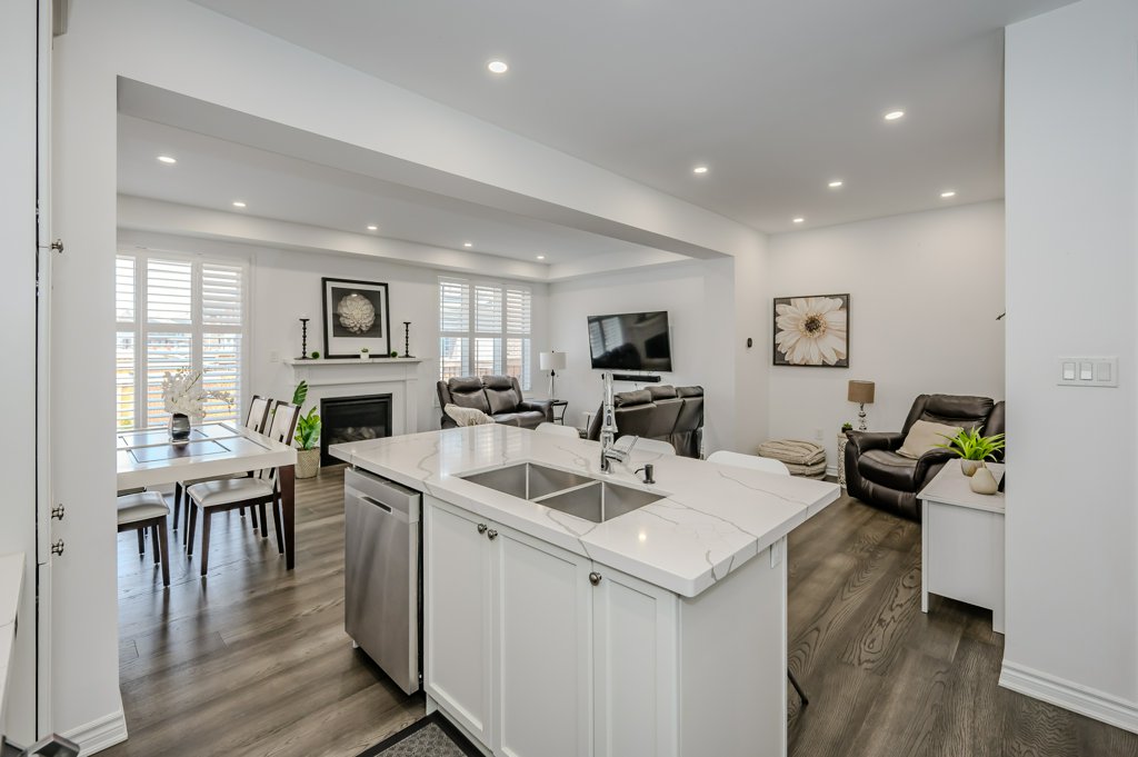 Open Concept Main Floor